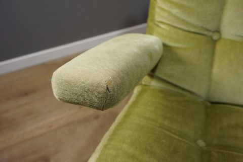 2  Cantilever Flat steel Lounge Chairs