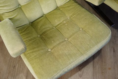 2 Freischwinger Lounge Chairs Flachstahl