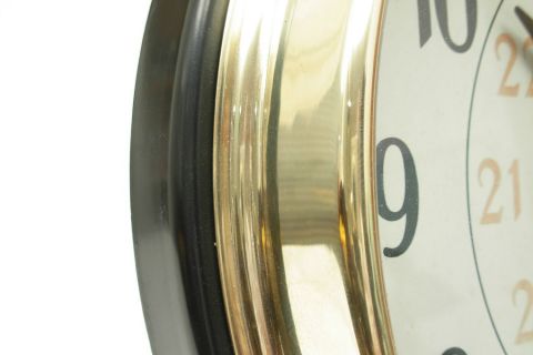 AEG Wanduhr