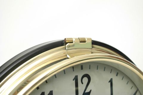 AEG Wanduhr