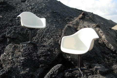 Charles Eames Arm Chair Vitra