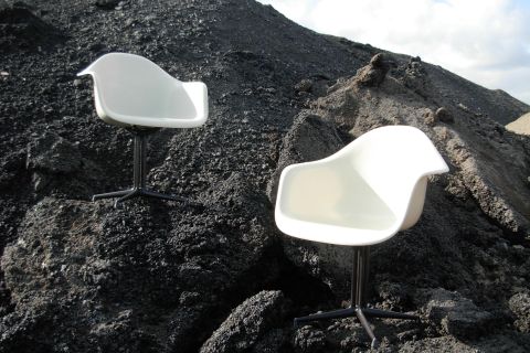 Charles Eames Arm Chair Vitra