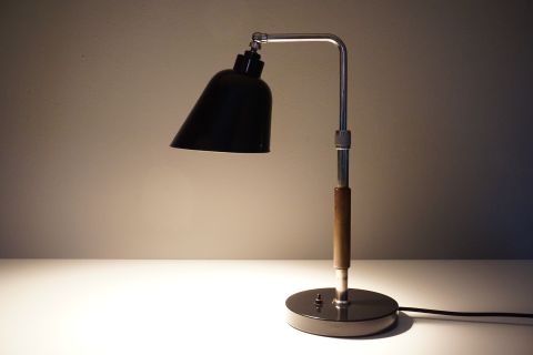 Christian Dell Goethe Lampe Bauhaus