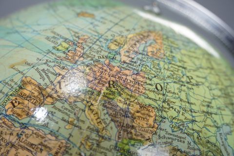 Columbus Globus Mid Century