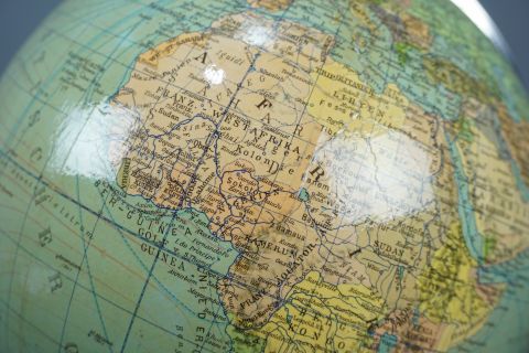 Columbus Globus Mid Century