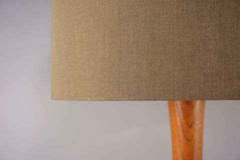 Danish Dyrlund Teak Tablelampe