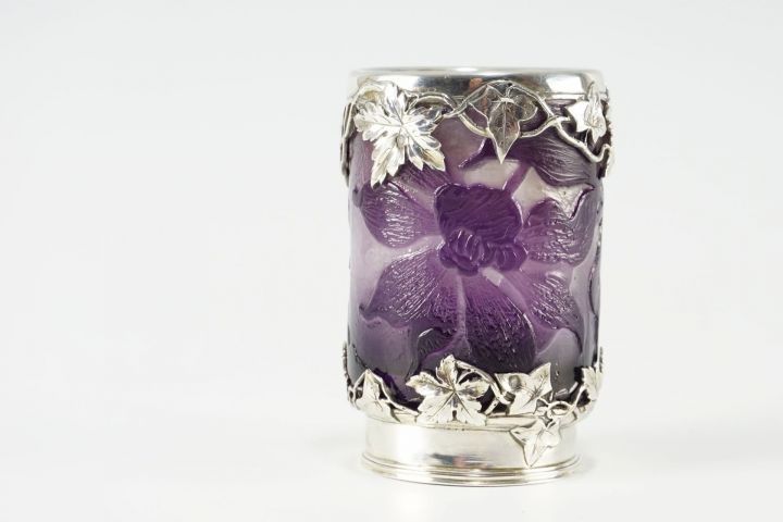 Emile Galle Clematis Vase mit Silbermontur