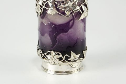 Emile Galle Clematis Vase mit Silbermontur