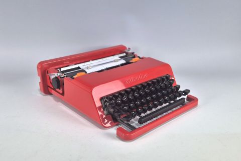 Ettore Sottsass Schreibmaschine Olivetti