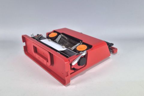 Ettore Sottsass Schreibmaschine Olivetti
