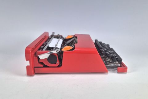 Ettore Sottsass Schreibmaschine Olivetti
