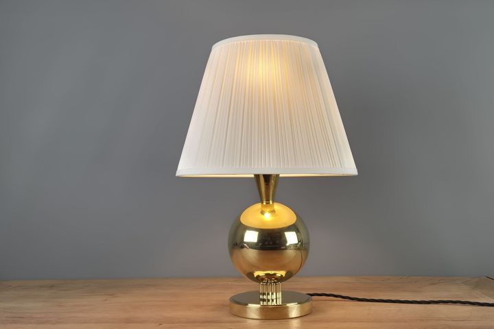 Expressive Tischlampe - Art Deco