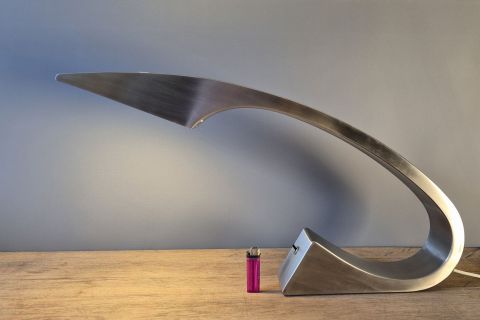 Fase Impala Futuristische V2A Schreibtischlampe