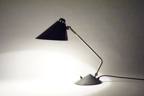 Hala Mid Century Modern Lamp