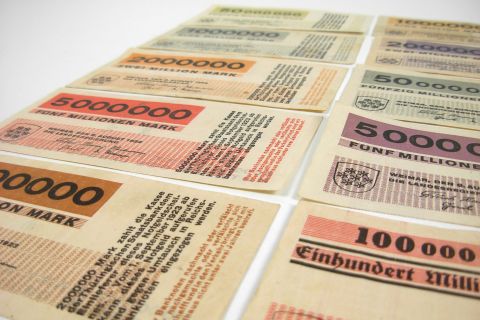Herbert Bayer  - Inflation money Weimar