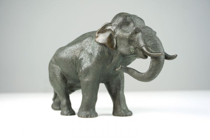 Japan Meiji Period    Bronze Elephant