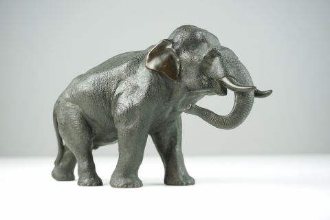 Japan Meiji Period    Bronze Elephant