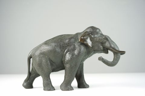 Japan Meiji Period    Bronze Elephant