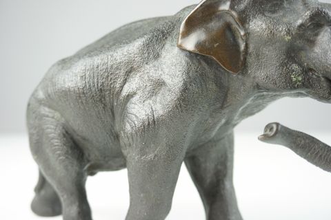 Japan Meiji Period    Bronze Elephant