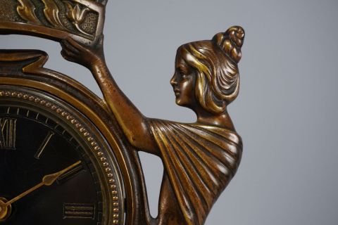 Jugendstil Art Nouveau Uhr