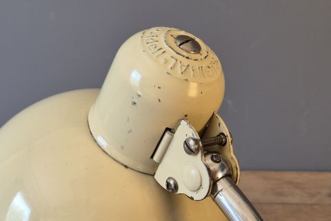 Kaiser Idell 6722 