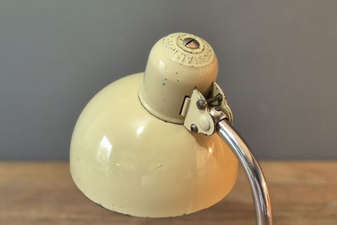 Kaiser Idell 6722 