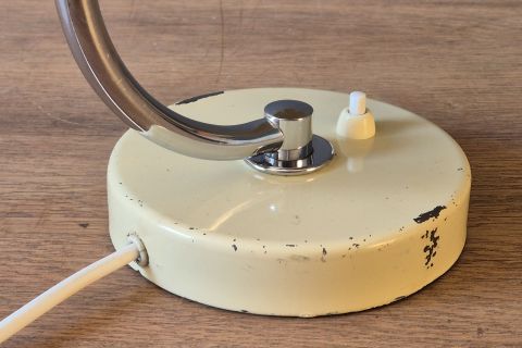 Kaiser Idell 6722 