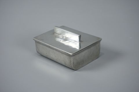 Karl Raichle Dose Bauhaus