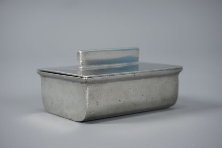 Karl Raichle Dose Bauhaus