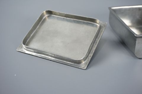 Karl Raichle Dose Bauhaus