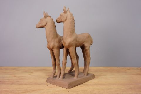 Karlsruhe Majolika 2 Fohlen Pferde