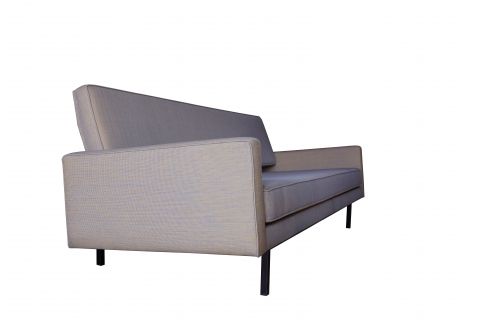 Knoll International Sofa / Daybed