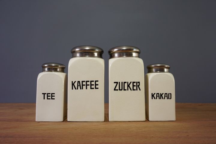 Küchen Dosen Neue Sachlichkeit / Bauhaus