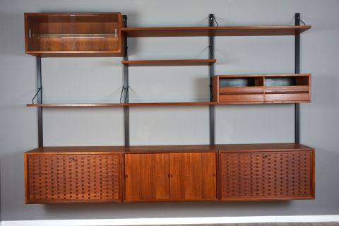Mid Century Teak Regal Cado