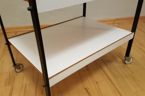 Mid Century Teewagen Sidetable