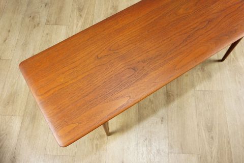 Minerva Teak Couchtisch FD 516
