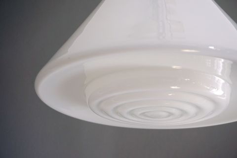 Mithras Bauhaus Lampe Opalglas