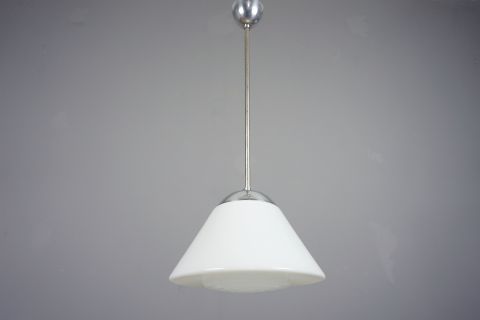 Mithras Bauhaus Lamp Opal Glass
