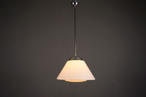 Mithras Bauhaus Lamp Opal Glass