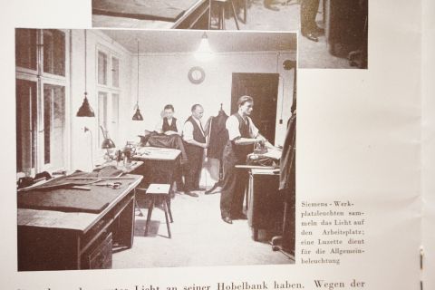 Siemens Luzette Lamp - German Modernism