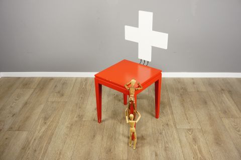Swiss Cross Chair - Reto Kaufmann