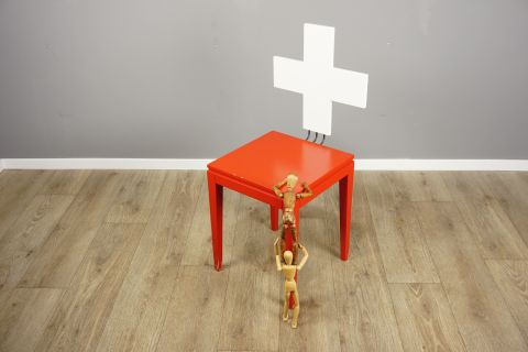 Swiss Cross Chair - Reto Kaufmann