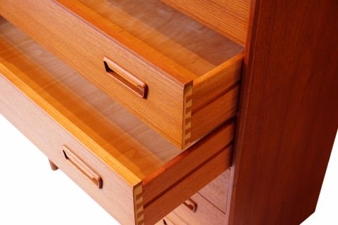 Teak Chest of Drawers - Tibergaard