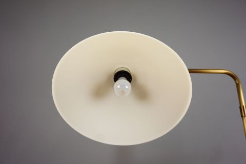 Tischlampe SLZ Swisslamps International