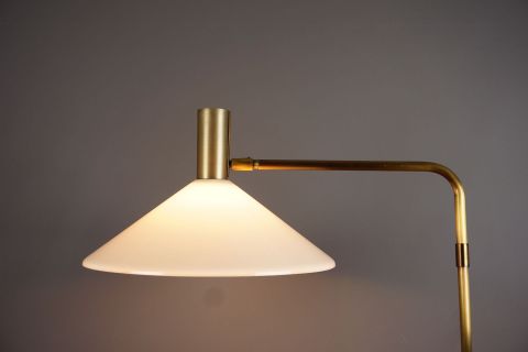 Tischlampe SLZ Swisslamps International