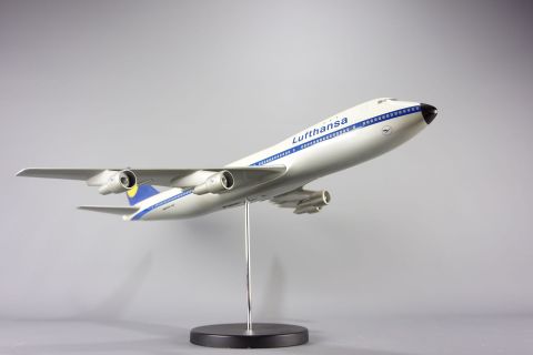 Vintage 1970 Display Boeing Airplane