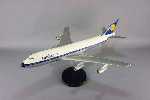 Vintage 1970 Display Boeing Airplane