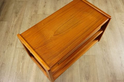 Vintage danish Teak Sidetable / Hifi Rack